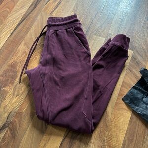 Alphalete Identity Joggers Maroon Merlot Burgundy Womens Small